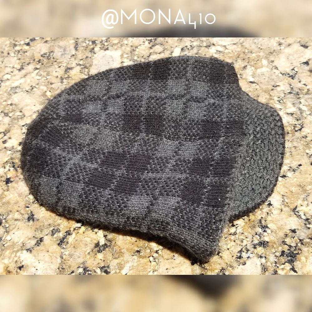 Black & Grey Flat Cap - Picture 2 of 2